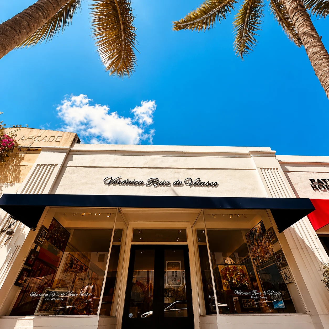 Veronica Ruiz de Velasco gallery storefront on Worth Avenue